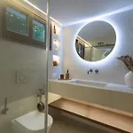 Sani Pool *