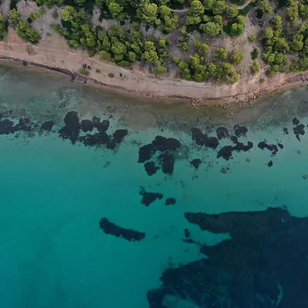 Sani Pool Вилла