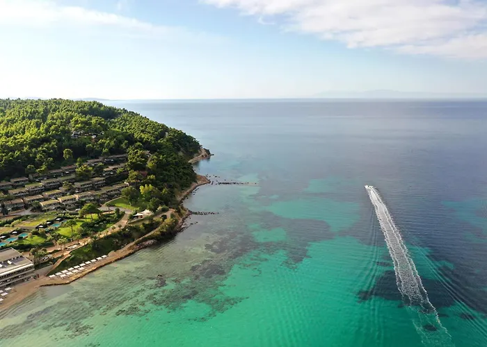 Sani Pool Вилла Сани-Бич